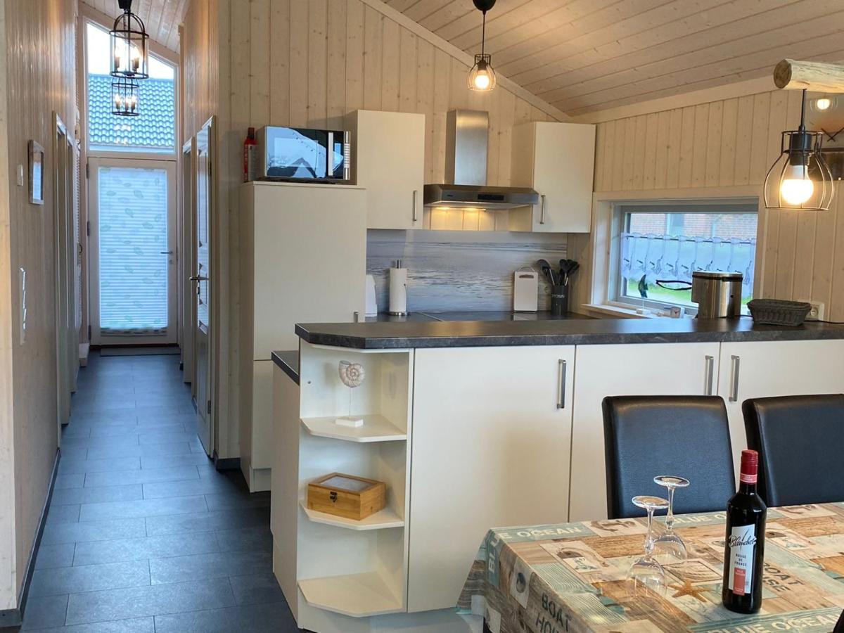 Ferienhaus Meerzeit Schweiburg Bagian luar foto
